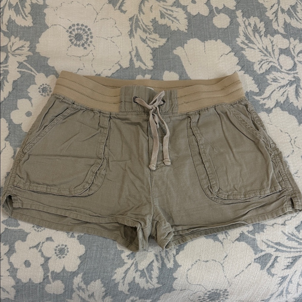Garage Women's Khaki Cargo Shorts